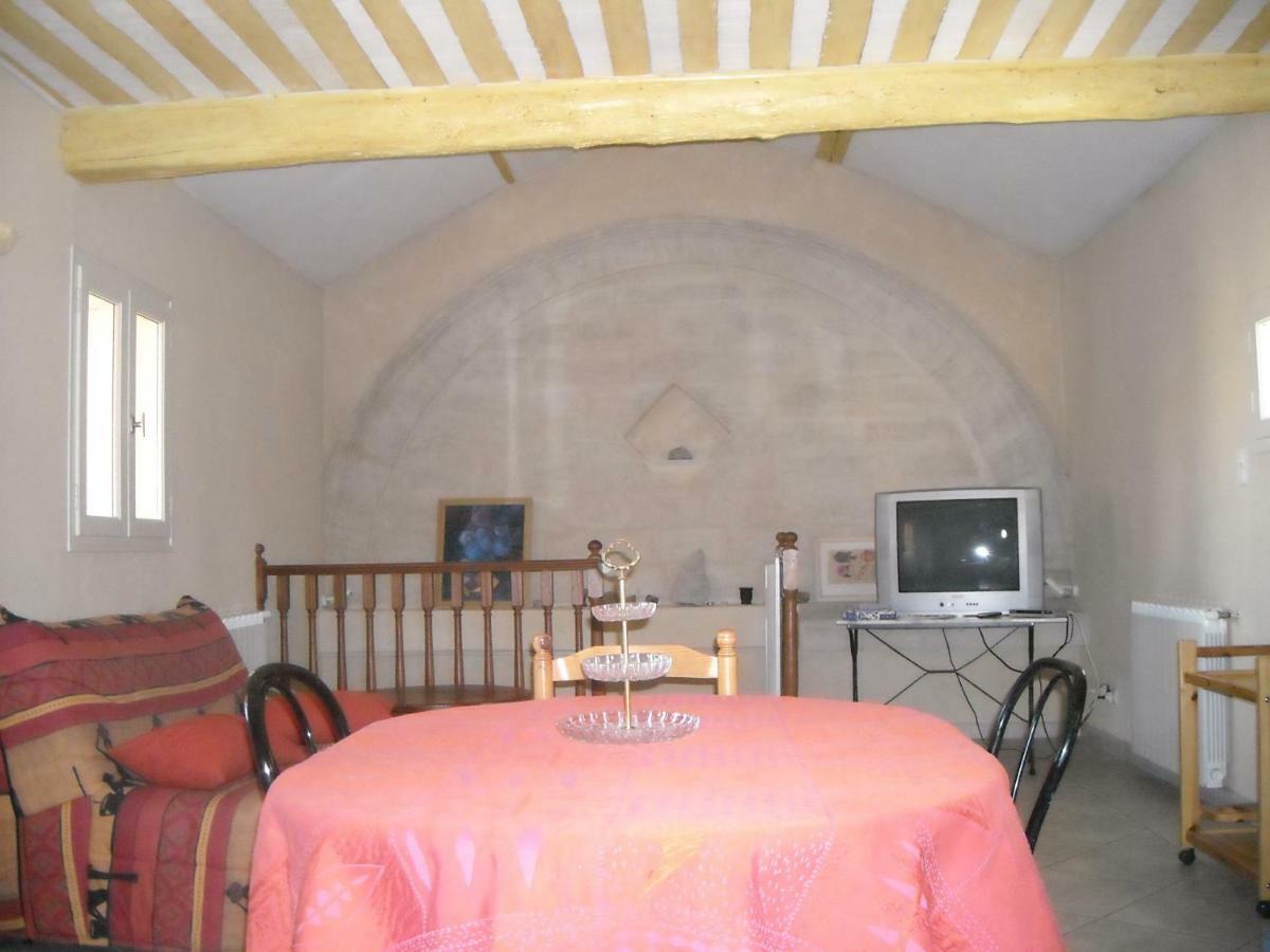 Maison De Ville Aux Couleurs Provencales. Villa Carpentras Buitenkant foto